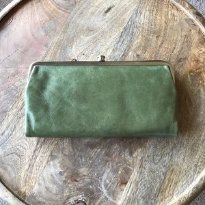 NWT Hobo Lauren Leather Clutch Wallet